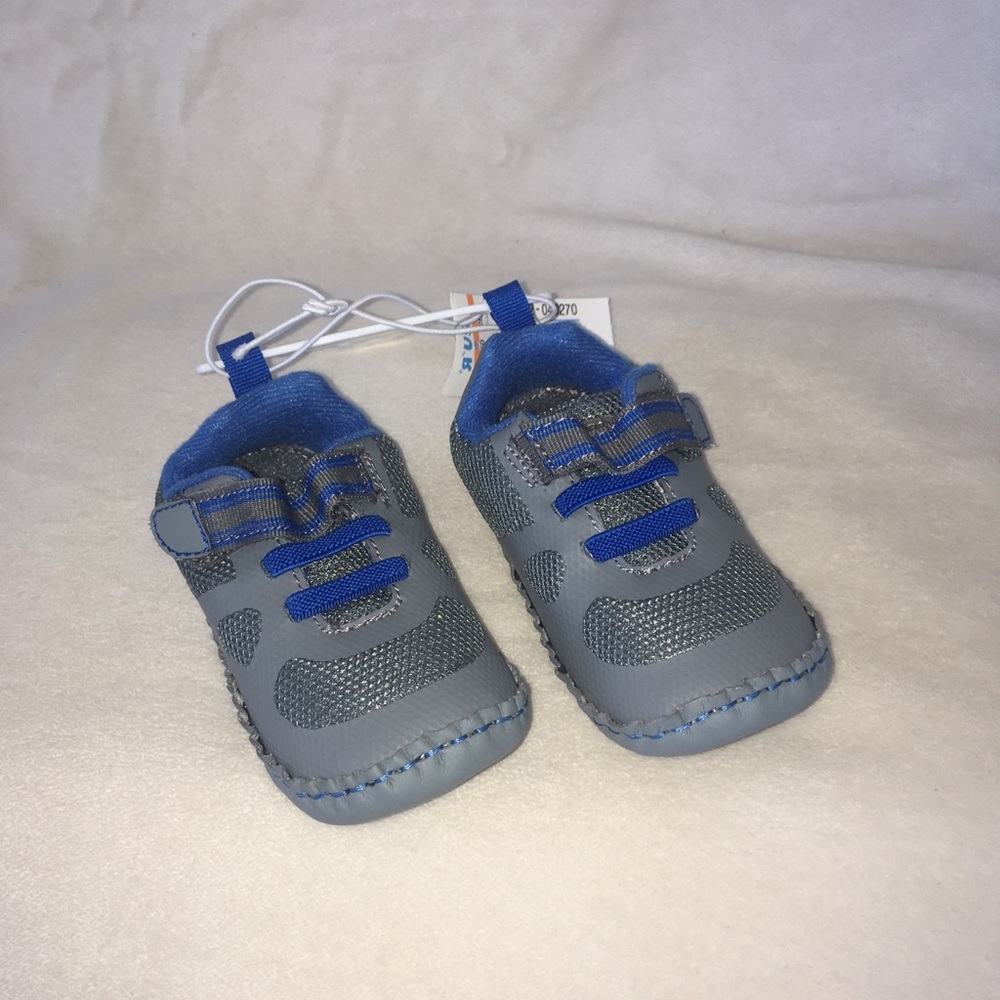 Boys soft sole athletic shoes brand new